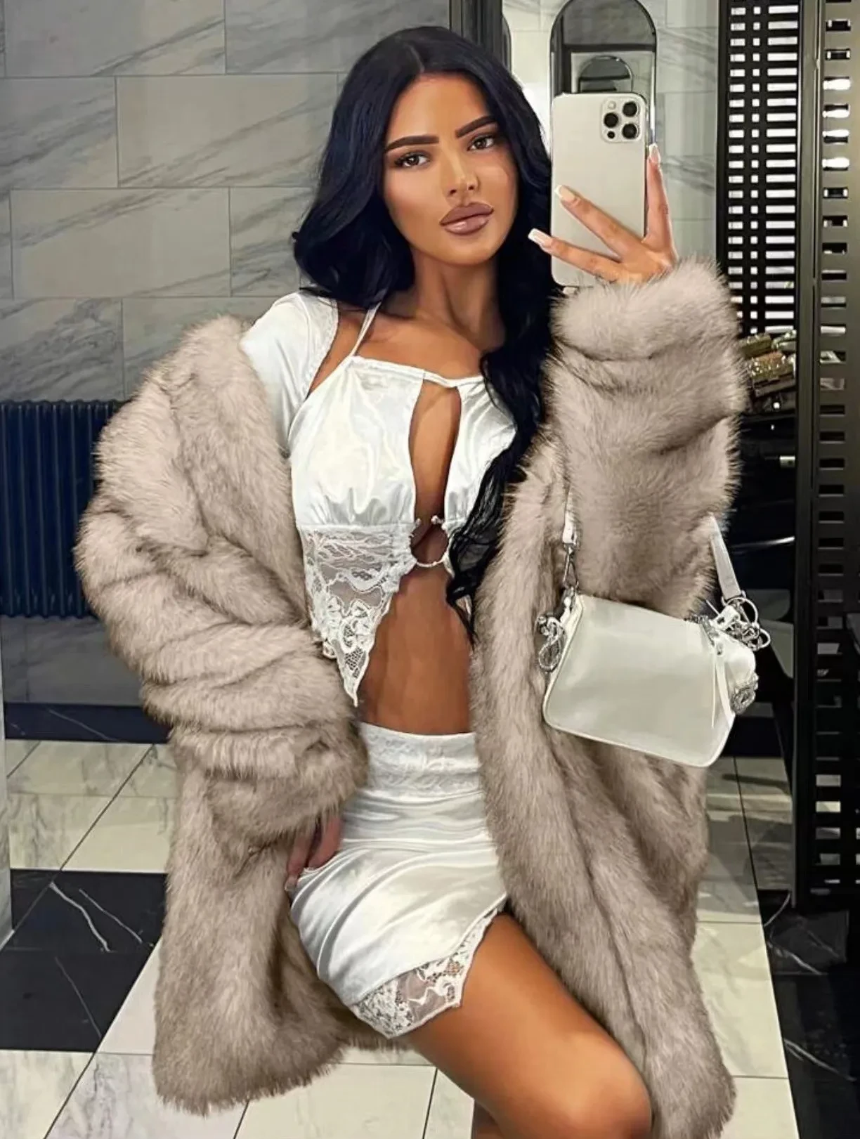 European And American Autumn And Winter Women's Fur Collar Artificial Fur Faux Fur Coat