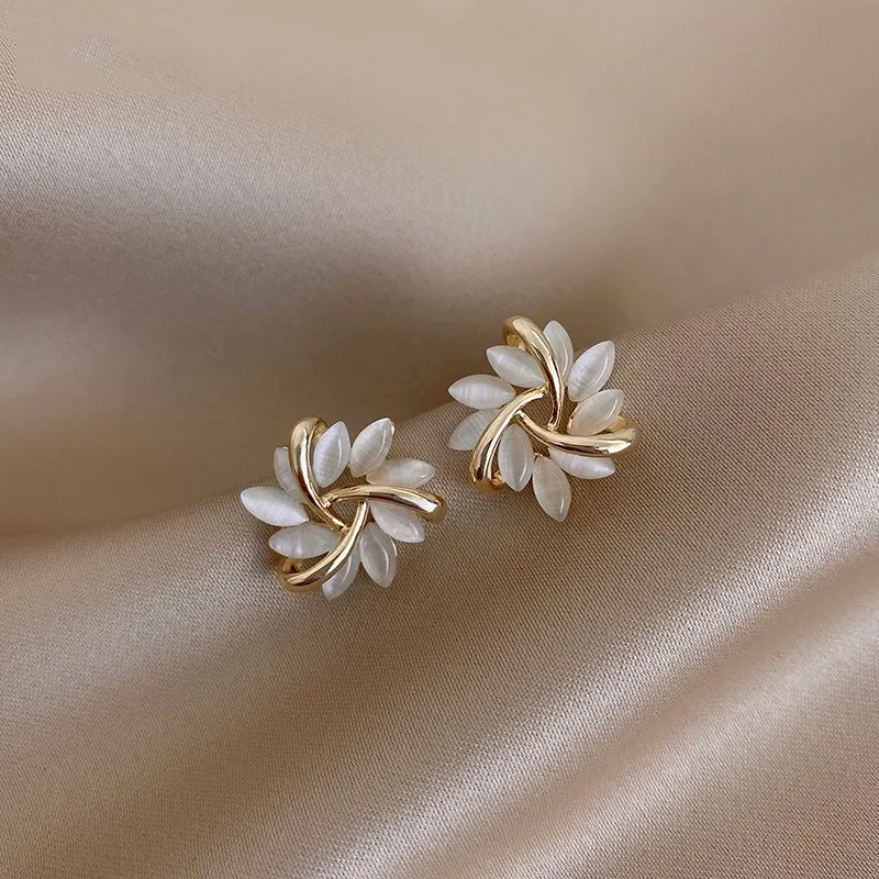 Cat's Eye Flower Earrings High Sense Opal Square Triangle Geometry Earrings