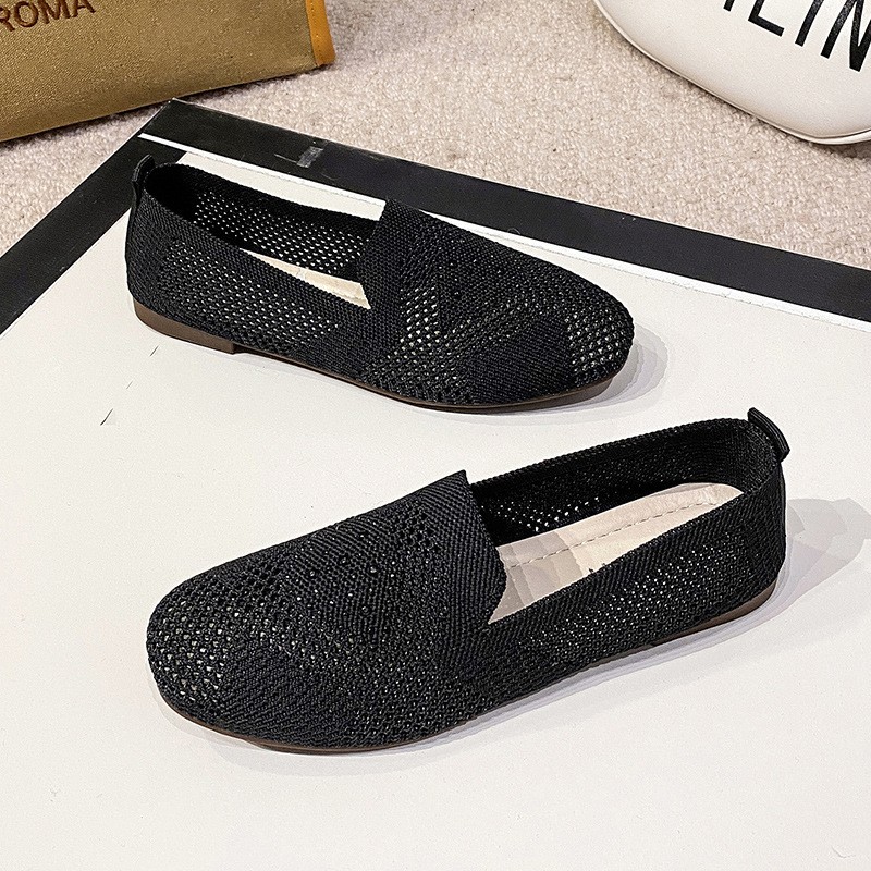 Women's Old Beijing Cloth Hollow Hole Shoes