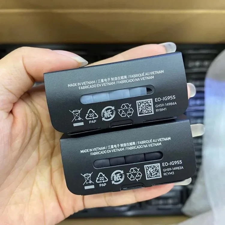 AKG Headphones for Samsung Galaxy S10+