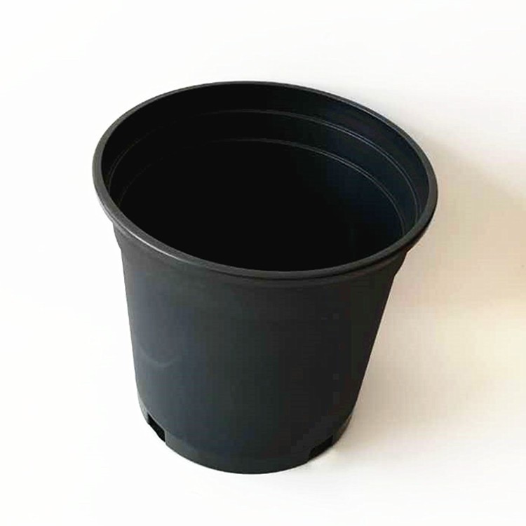 Large Plastic Garden Pots
