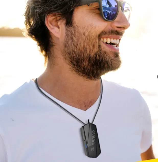 Air purifier necklace