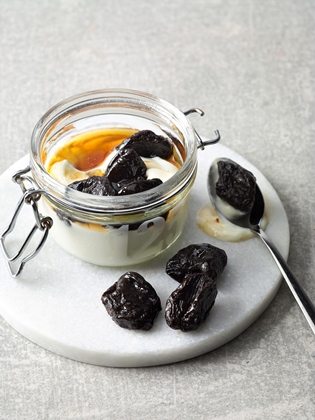Prunes Whole Pitted