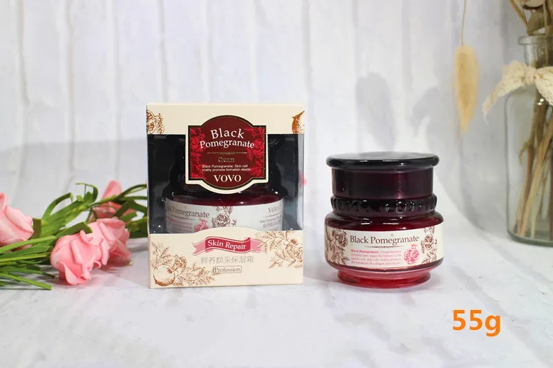 Black Pomegranate Skin Care Moist Soft Skin Moisturizing Water