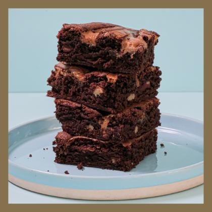 Slab Brownie Caramel & Walnut